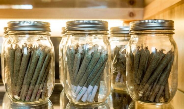 pre rolls in a jar